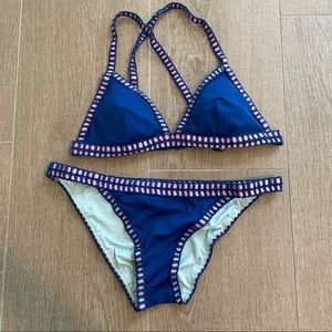 Victoria’s Secret Bikini 👙
